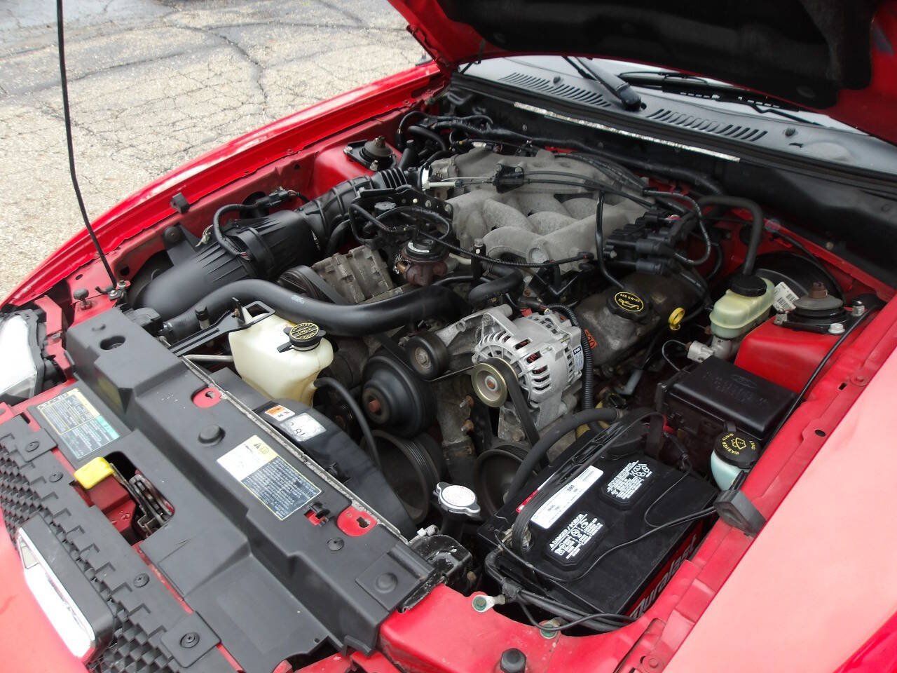 Used 2003 Ford Mustang Convertible RWD image 21