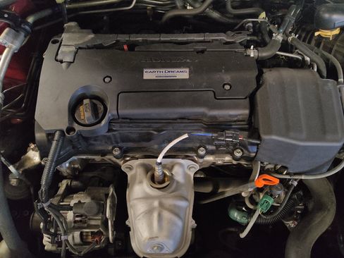 Used 2016 Honda Accord EX-L image 30