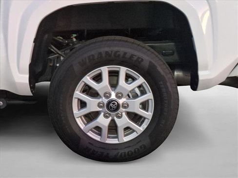New 2025 Toyota Tacoma SR5 image 10