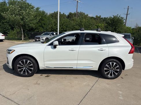 Certified 2023 Volvo XC60 B5 Plus w/ Climate Package image 8