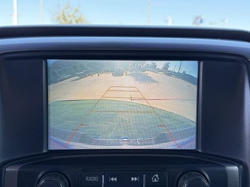 Used 2018 Chevrolet Silverado 1500 LT w/ Texas Edition image 17