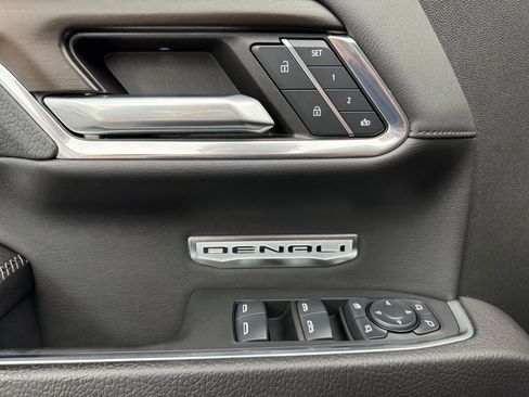 Used 2024 GMC Sierra 1500 Denali image 19