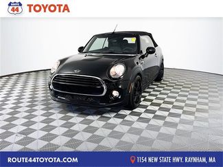 Used 2019 MINI Cooper Convertible image 1