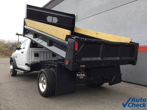 Used 2016 RAM 5500 Tradesman w/ Power & Remote Entry Group AWD/4WD image 8