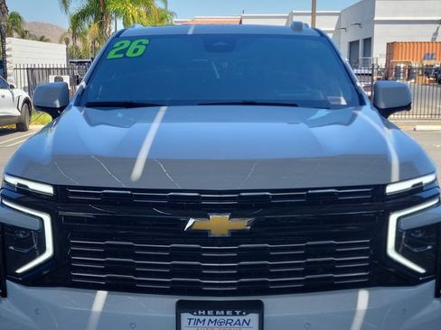 Certified 2026 Chevrolet Suburban High Country AWD/4WD image 29