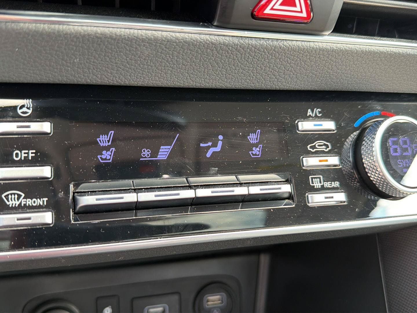 Used 2023 Hyundai Sonata Limited FWD image 28