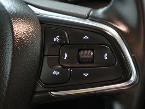 Used 2024 Buick Encore GX Sport Touring FWD image 29