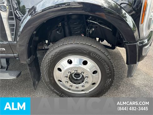 Used 2024 Ford F450 Limited w/ FX4 Off-Road Package image 15