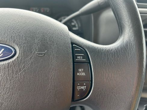 Used 2019 Ford E-350 and Econoline 350 Super Duty image 19