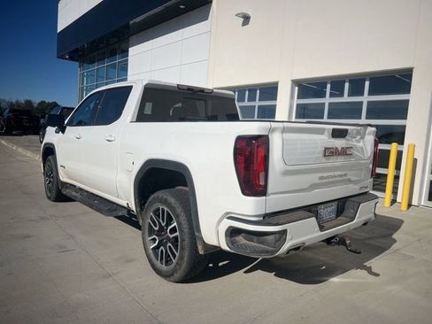 Used 2023 GMC Sierra 1500 AT4 w/ Technology Package image 5