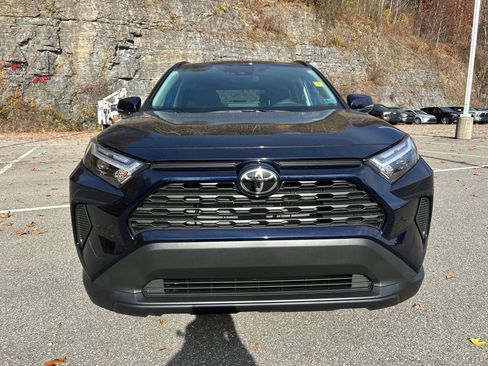 New 2025 Toyota RAV4 XLE image 8