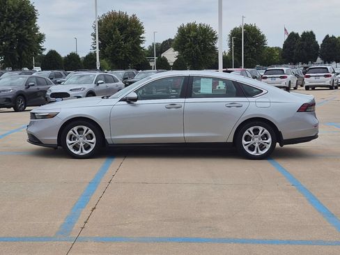 Used 2024 Honda Accord LX image 9