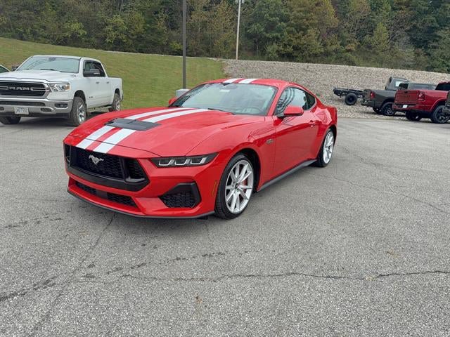 Used 2024 Ford Mustang GT Premium RWD image 2