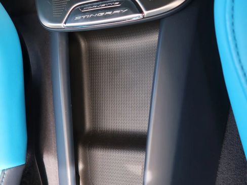 Used 2021 Chevrolet Corvette Stingray Premium Conv w/ Z51 Performance Package image 27