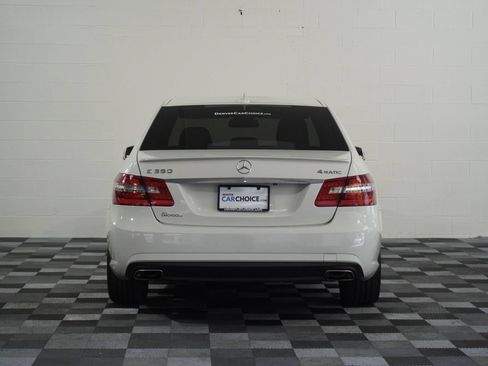 Used 2012 Mercedes-Benz E 350 4MATIC Sedan image 4