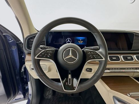 Used 2024 Mercedes-Benz GLE 450 4MATIC image 12