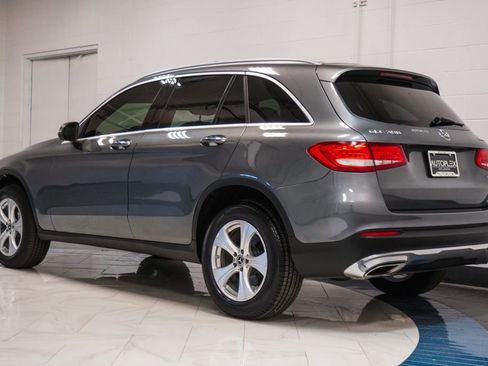 Used 2018 Mercedes-Benz GLC 300 4MATIC w/ Premium Package image 32