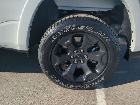 New 2026 RAM 1500 Big Horn AWD/4WD image 14