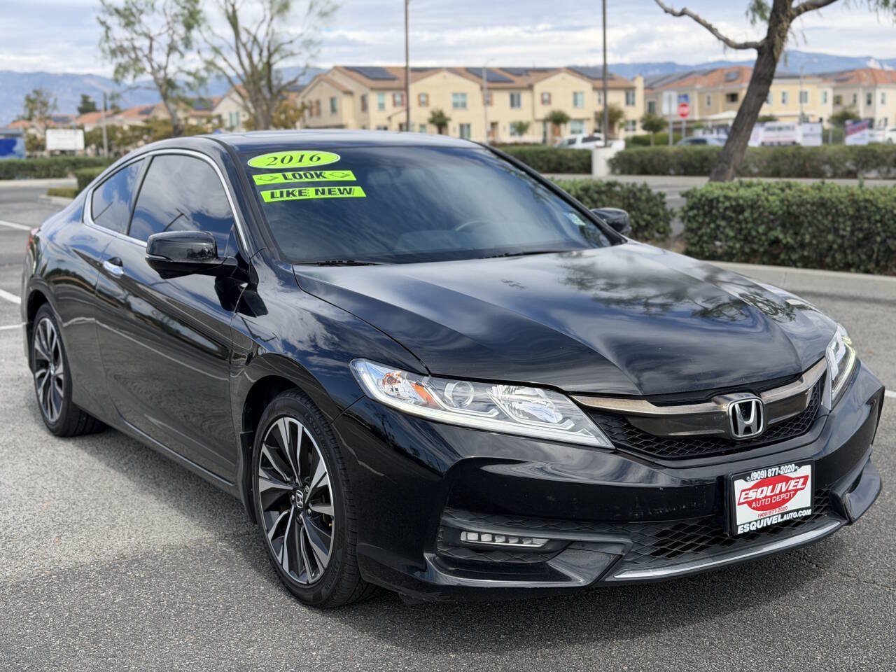 Used 2016 Honda Accord EX image 1