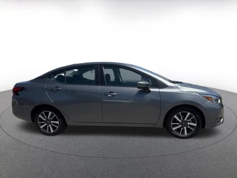 Used 2025 Nissan Versa SV FWD image 13