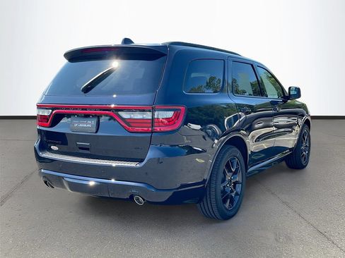 New 2026 Dodge Durango GT w/ Blacktop Package AWD/4WD image 7