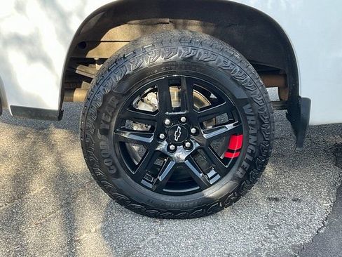 Used 2022 Chevrolet Silverado 1500 RST w/ Redline Edition image 23