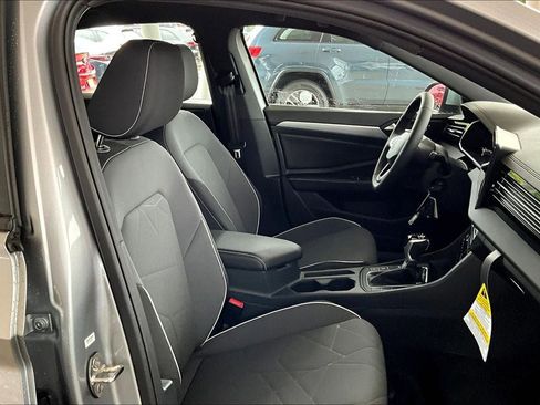 New 2026 Volkswagen Jetta Sport image 6