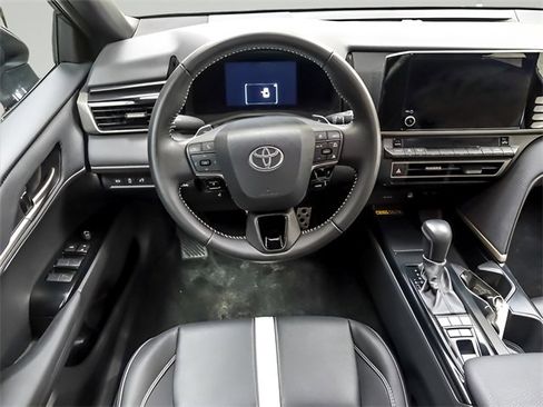 Certified 2025 Toyota Camry SE image 12