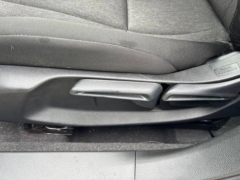 Used 2025 Honda Accord LX image 15
