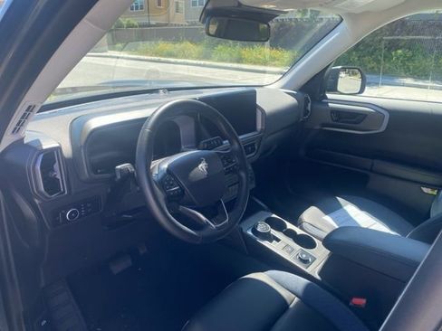 Used 2025 Ford Bronco Sport Outer Banks w/ Outer Banks Tech Package+ image 9