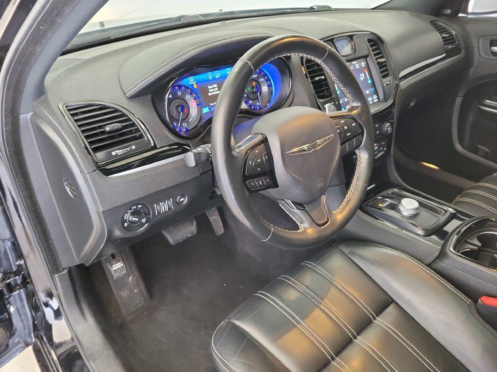 Used 2022 Chrysler 300 S RWD image 19