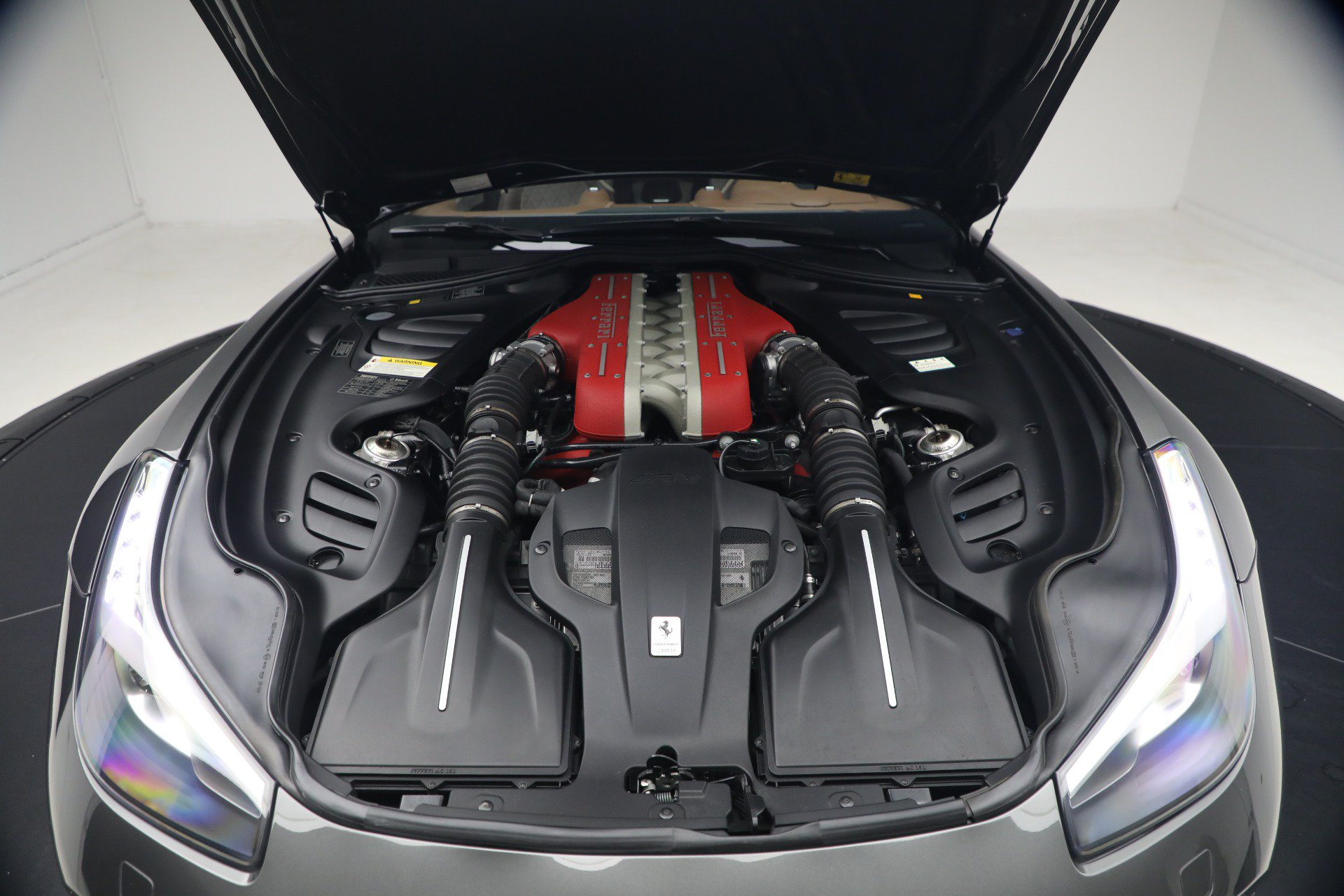 Certified 2019 Ferrari GTC4Lusso AWD/4WD image 28