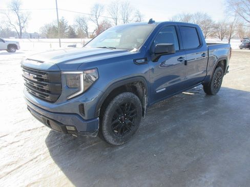 New 2026 GMC Sierra 1500 Elevation image 11