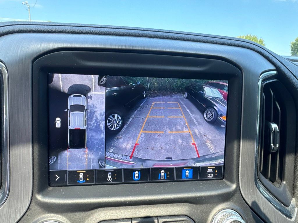 Certified 2022 GMC Sierra 2500 Denali w/ Technology Package AWD/4WD image 13