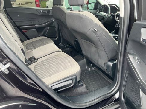Certified 2022 Ford Escape SE w/ SE Sport Appearance Package AWD/4WD image 11