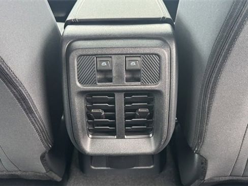 New 2025 Ford Bronco Base image 16