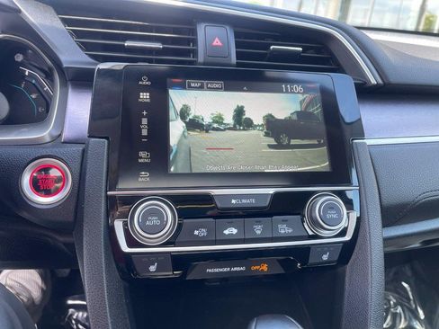 Used 2017 Honda Civic Touring image 33