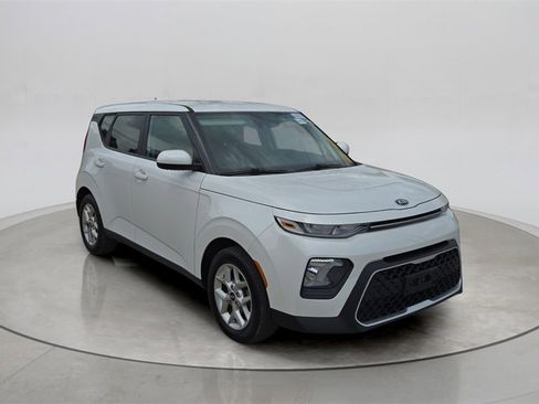 Used 2021 Kia Soul S image 29