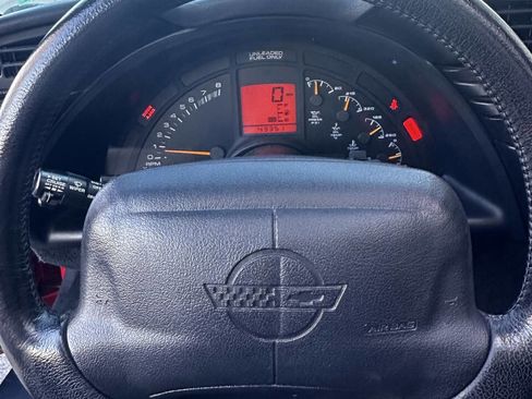 Used 1996 Chevrolet Corvette Coupe image 52