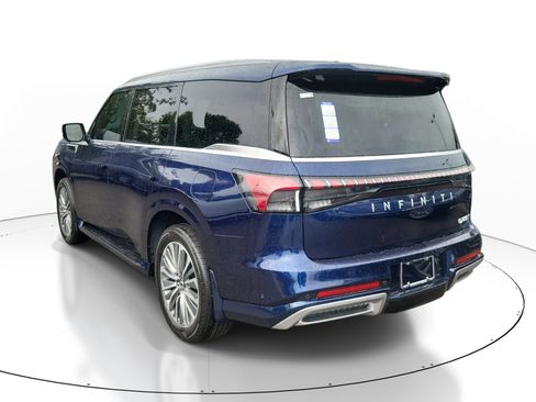 New 2026 INFINITI QX80 Luxe image 4