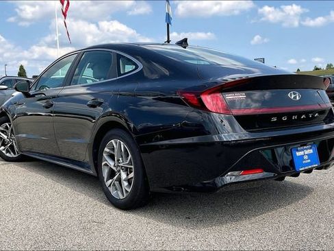 Used 2020 Hyundai Sonata SEL w/ Convenience Package FWD image 4