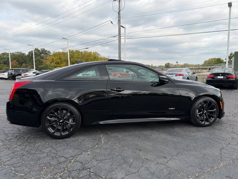 Used 2017 Cadillac ATS V w/ Luxury Package image 17