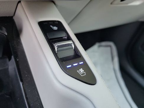 Used 2023 Kia Telluride EX FWD image 27