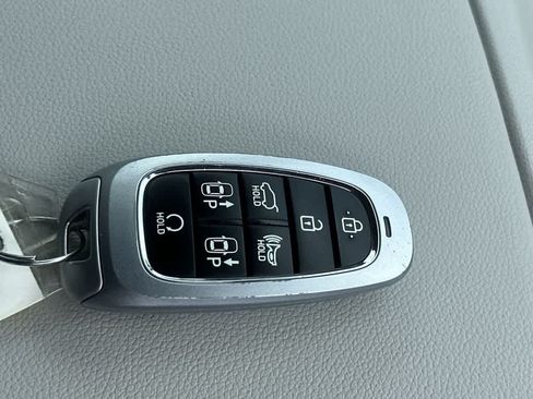 Used 2023 Hyundai Tucson Limited FWD image 28