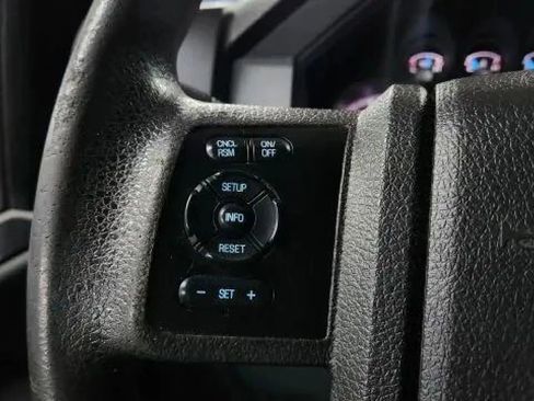 Used 2015 Ford F250 XL w/ Power Equipment Group image 31