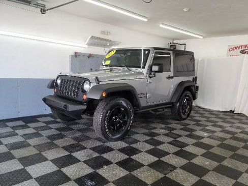 Used 2013 Jeep Wrangler Sport image 27