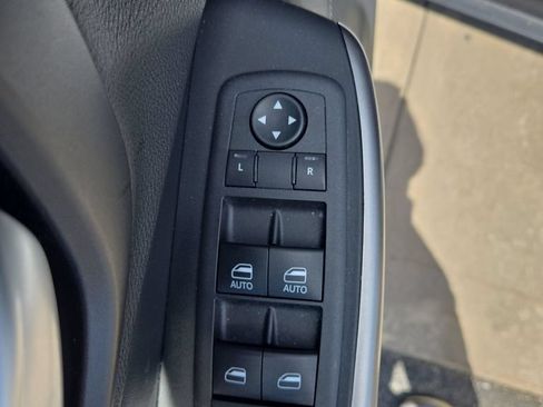 Used 2022 Jeep Cherokee Latitude Lux w/ Sun & Sound Group AWD/4WD image 14