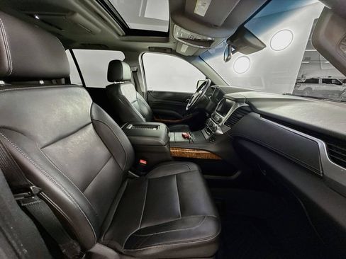 Used 2018 Chevrolet Tahoe Premier AWD/4WD image 32