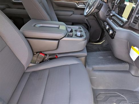 New 2025 GMC Sierra 1500 Elevation image 35