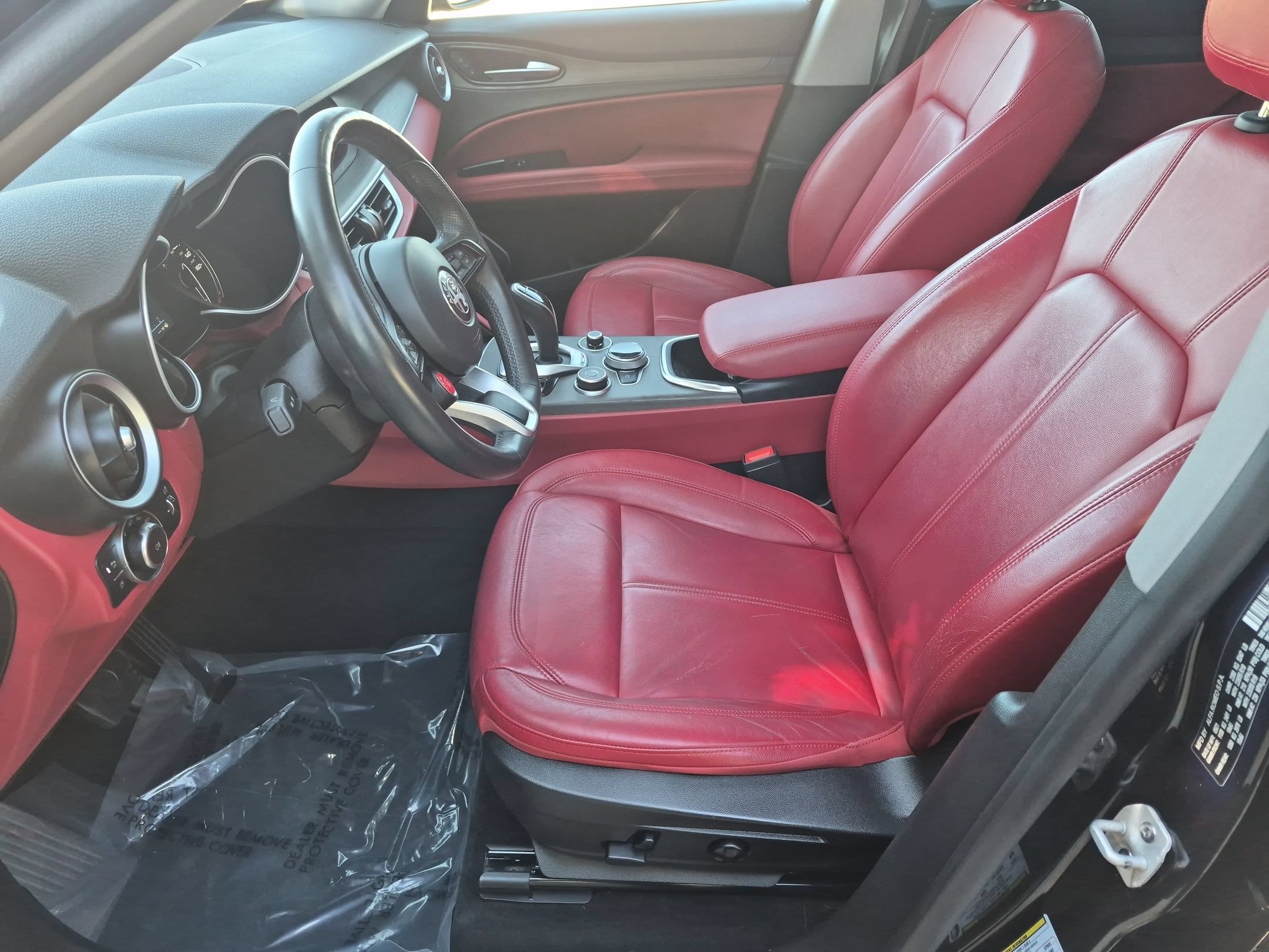 Used 2021 Alfa Romeo Stelvio Ti w/ Active Assist 2 Package TI AWD/4WD image 11